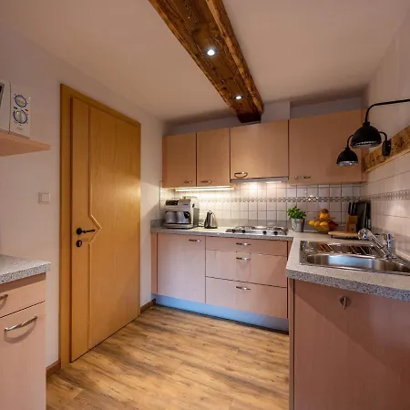 Jaegerheim & Jaegerhaus Apartment