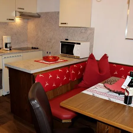 Apartment Jaegerheim & Jaegerhaus Ehrwald