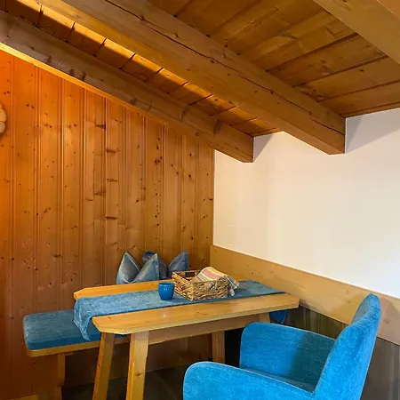 Jaegerheim & Jaegerhaus Apartment