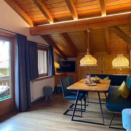 Jaegerheim & Jaegerhaus * Ehrwald