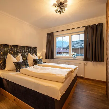 Jaegerheim & Jaegerhaus Апартаменты *