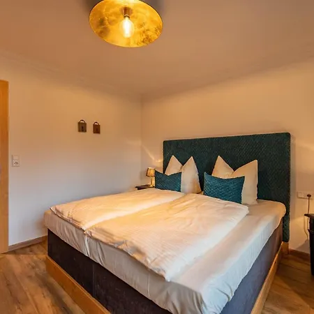 Jaegerheim & Jaegerhaus *