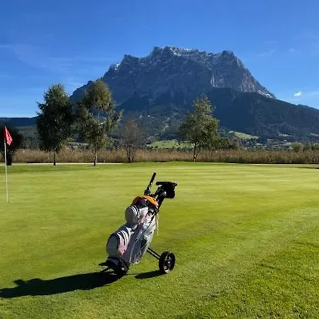 Jaegerheim & Jaegerhaus Апартаменты *